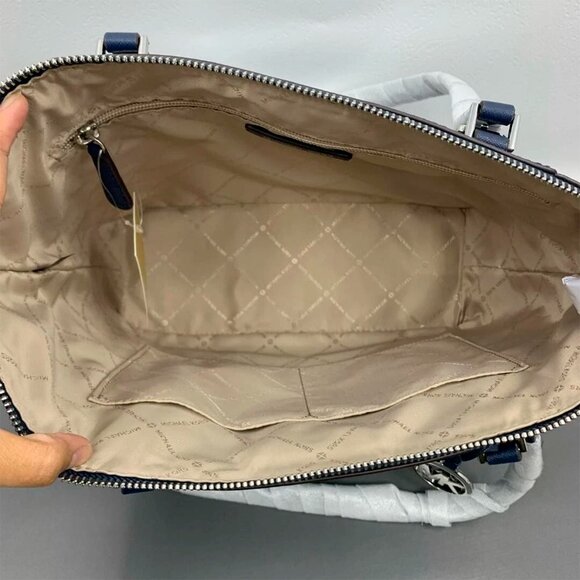 S Michael Kors Charlotte Large Tote Navy Saffiano Leather 35TOSCFT7L $448 - Picture 10 of 11